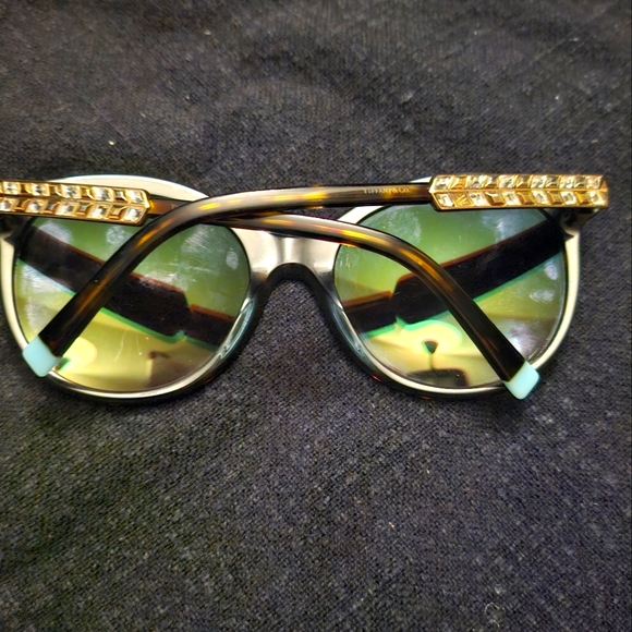 Tiffany sunglasses - Picture 5 of 8